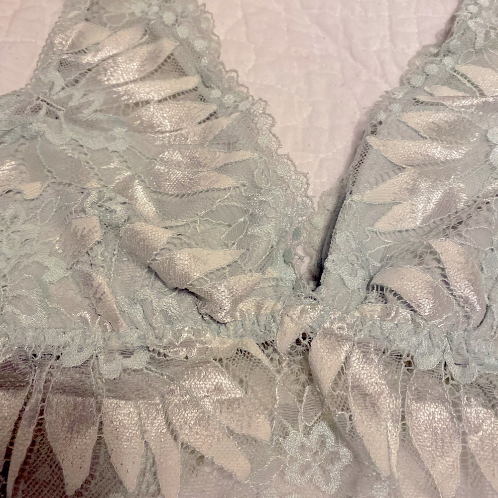Bralettes - Picture 3 of 3